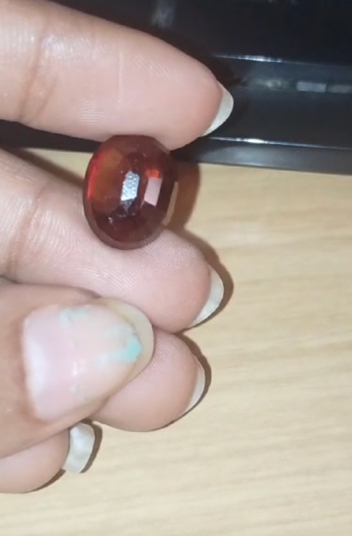 Saloni Gomed Vedic Crystals