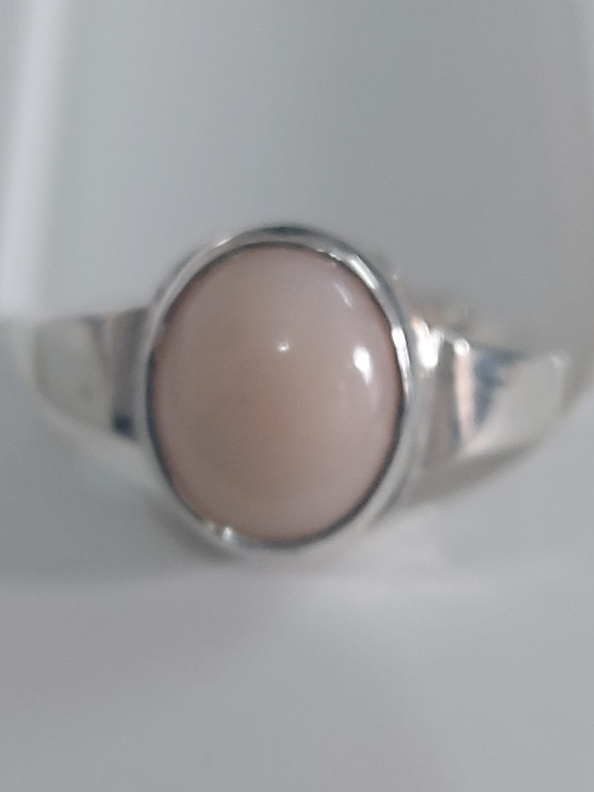 White coral ring