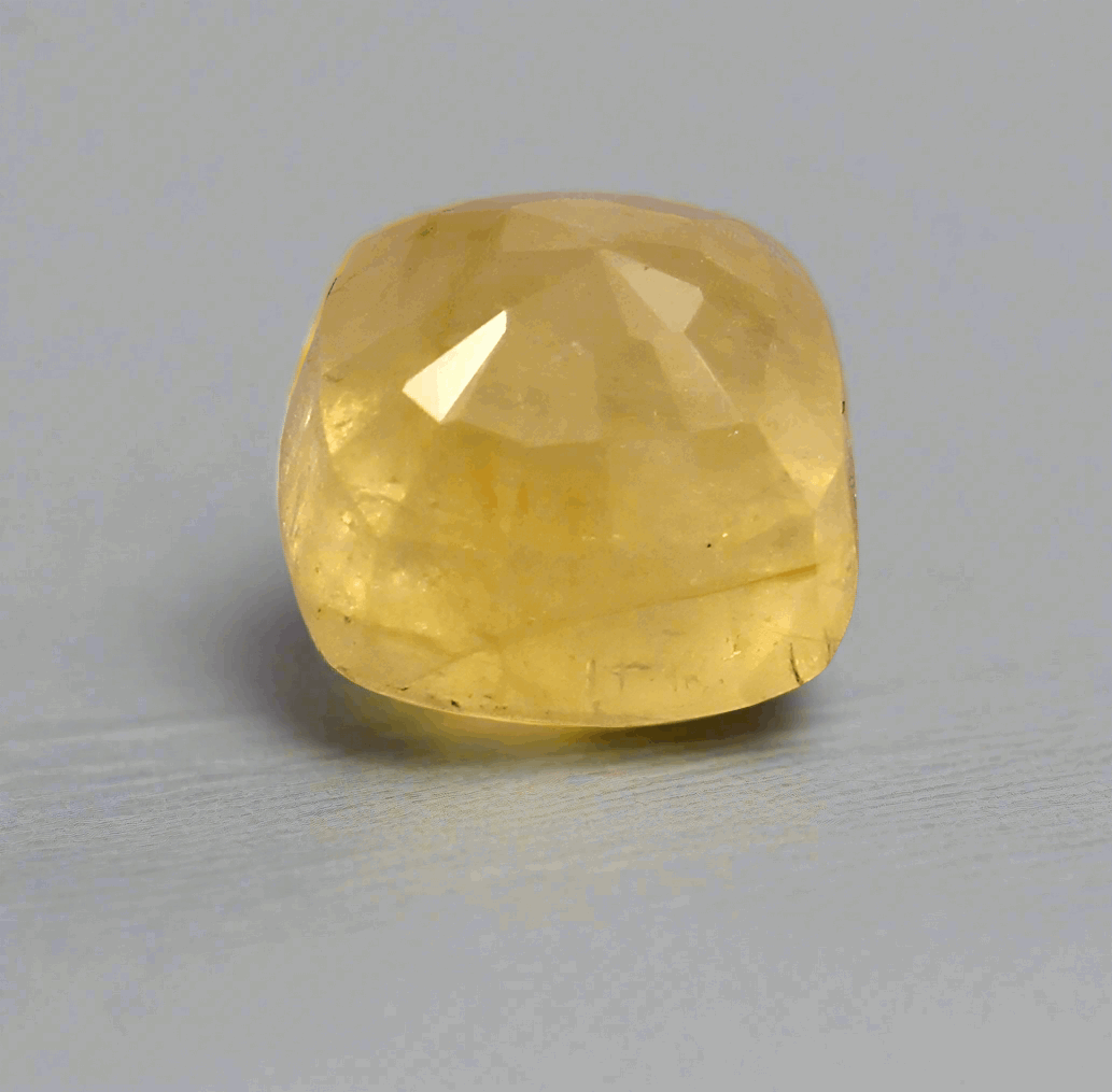 10 Ratti Pukhraj Yellow Sapphire stone for Jupiter Bangkok