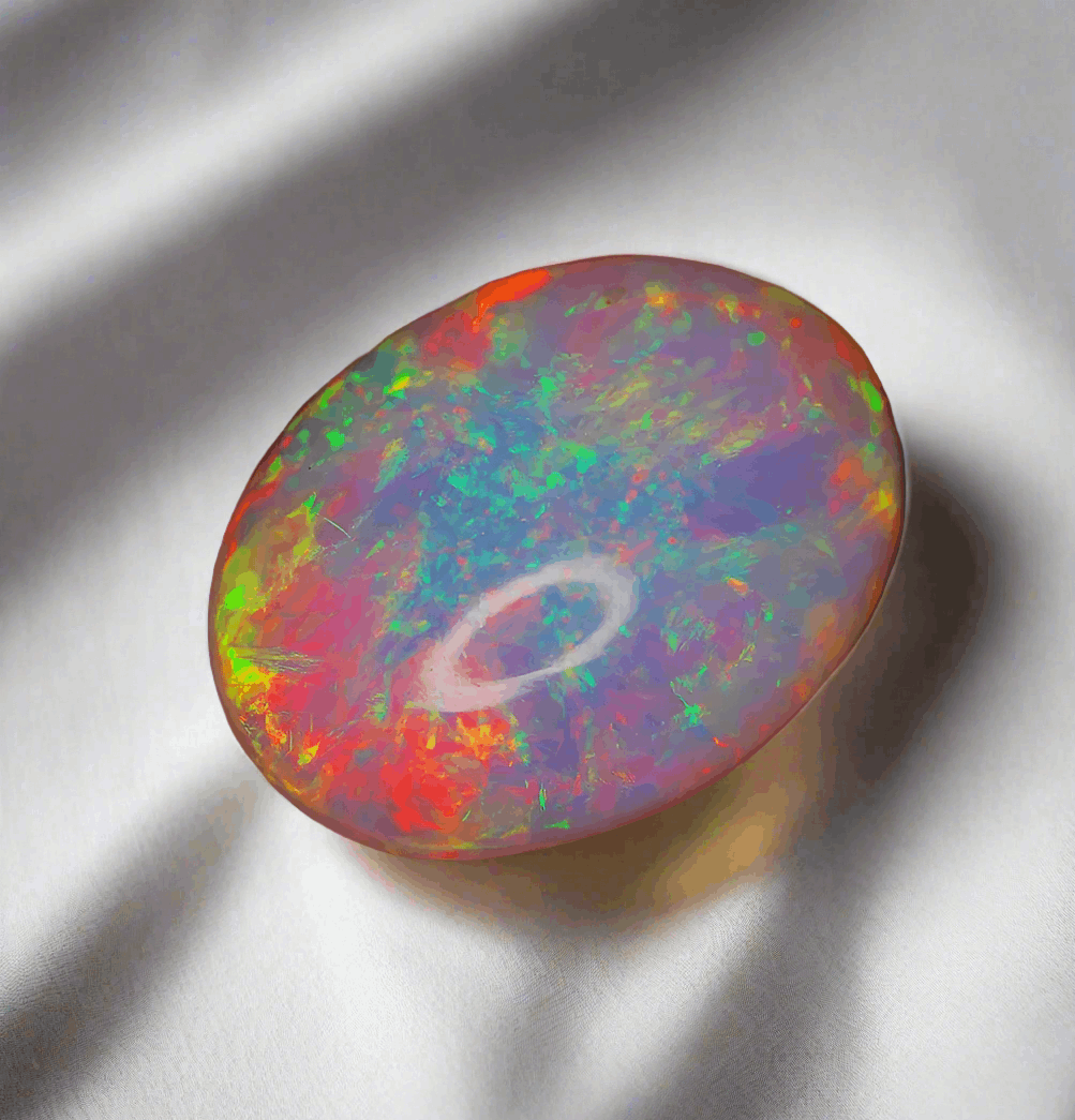 8 ratti Opal Australia Double Side Fire Vedic Crystals