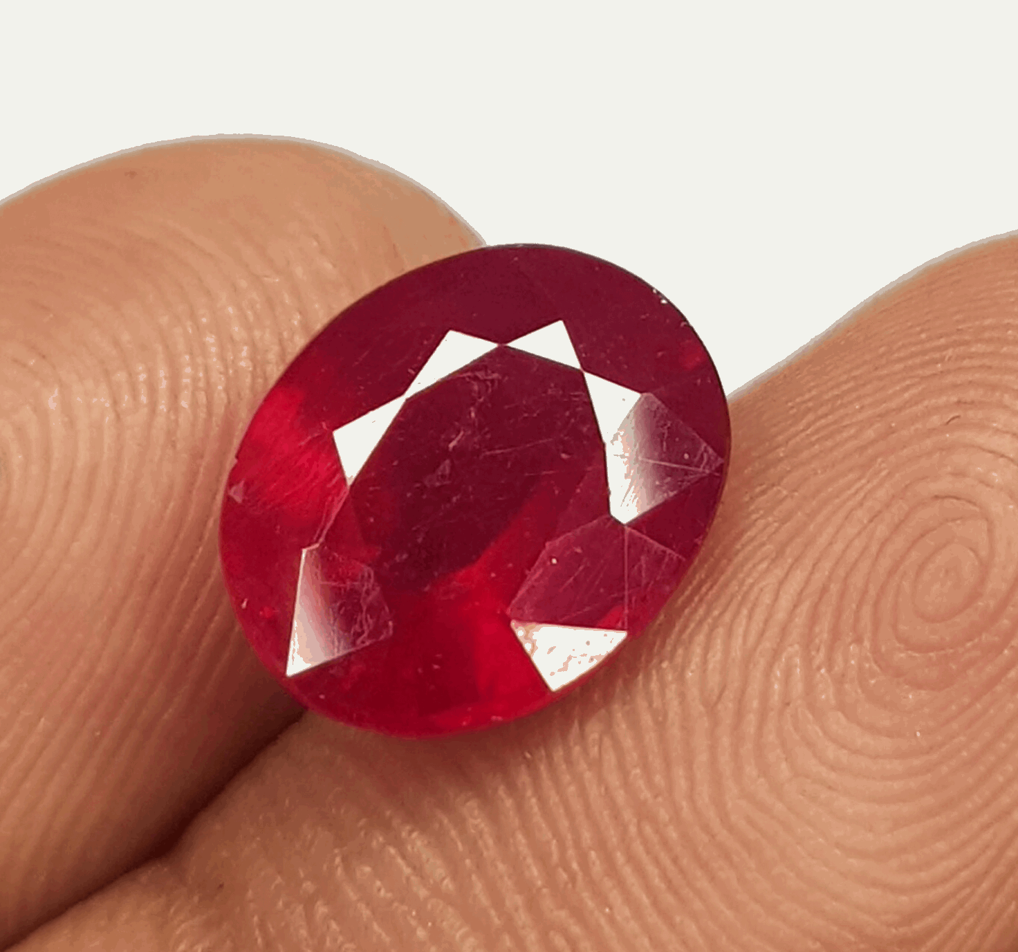 8 ratti Ruby 8 ratti Manik Bangkok Vedic Crystals