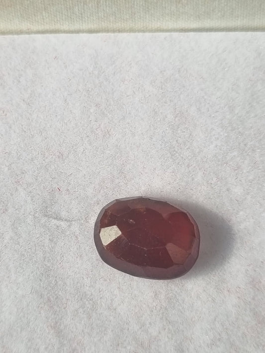 Gomed stone