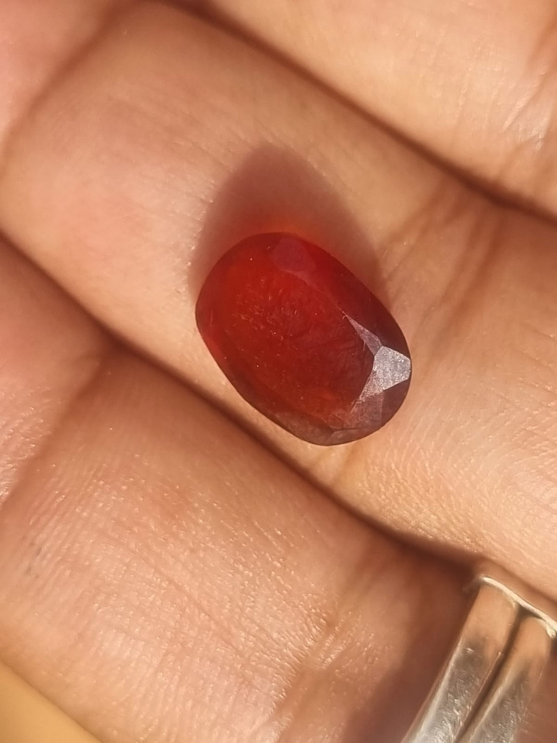 Gomed stone