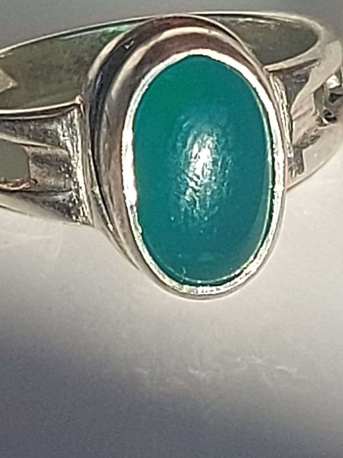 Jade ring