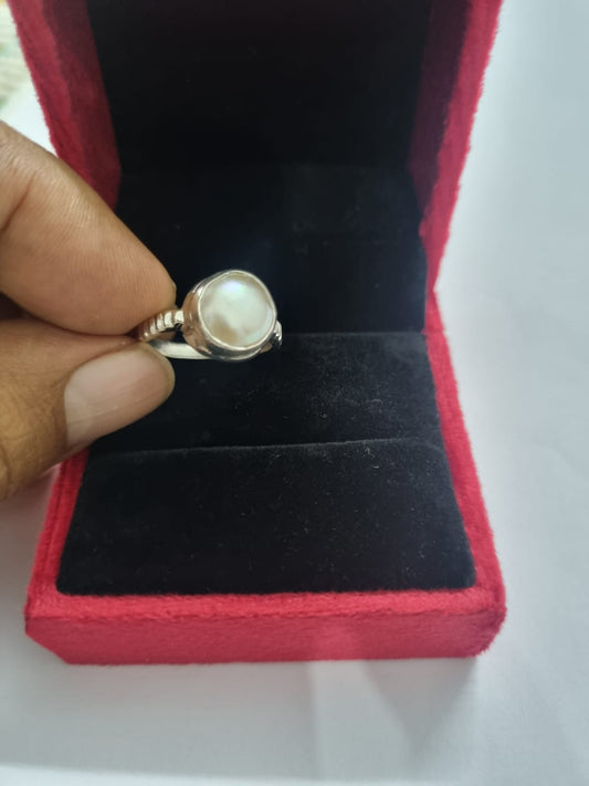 Pearl Stone Gold Ring