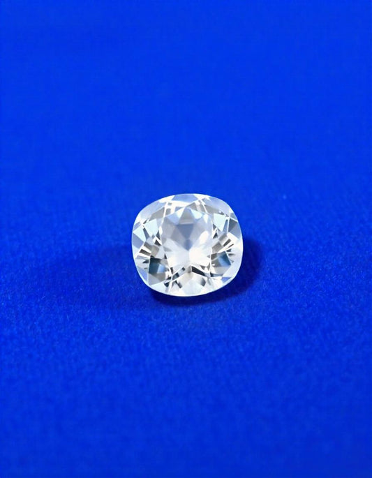 White sapphire stone