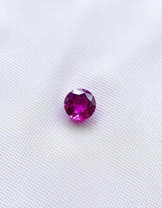 Who Should Wear Ruby Stone?