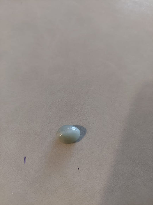 Cat's eye stone