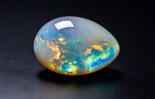 Can We Wear Opal in the Left Hand?