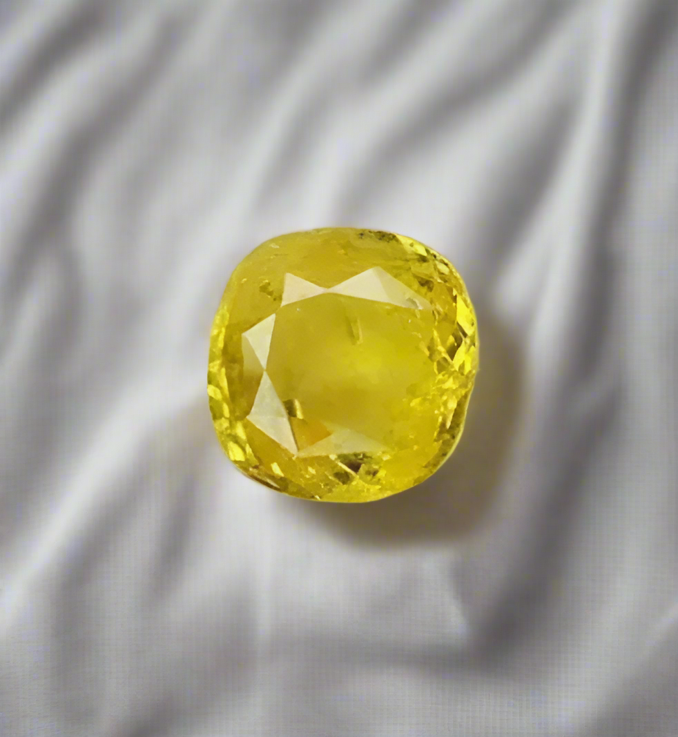 3 Ratti Yellow Sapphire – Vedic Crystals