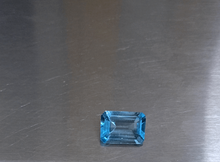 12 ratti Blue Topaz