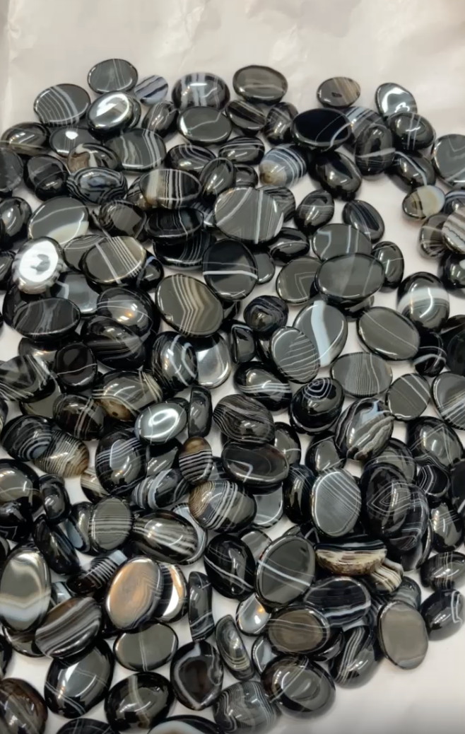 Agate Gemstone Black Hakik Stone Sulemani Hakik 20-100 Carat Black