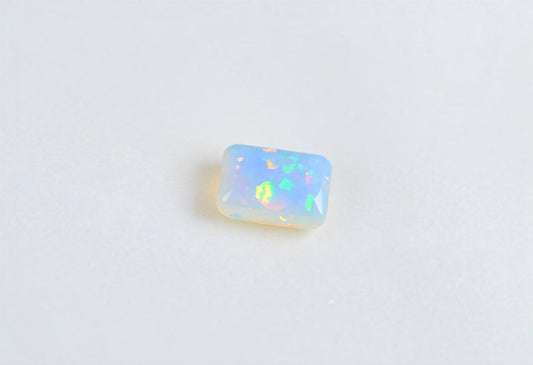 4.25 ratti Opal stone | 4.25 ratti White Opal | Australia