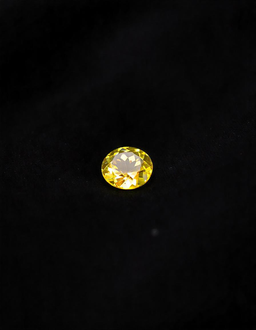 4 Carat Yellow Topaz stone