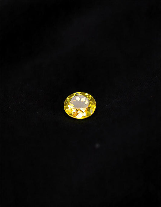 4 Carat Yellow Topaz stone