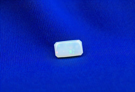 5.25 ratti Opal stone | 5.25 ratti White Opal | Australia