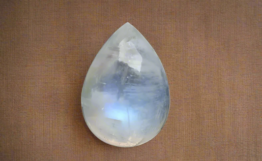 6.5 Carat Rainbow Moonstone