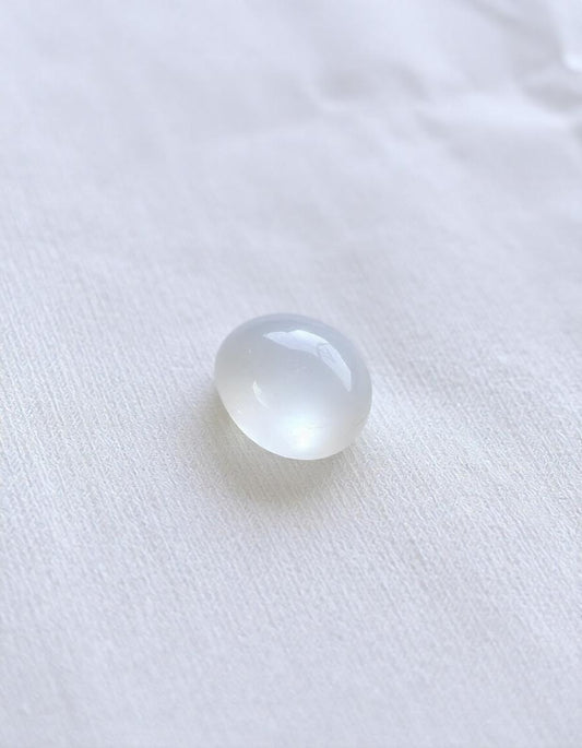 6 Carat Moonstone | 6 Carat Chandramani stone