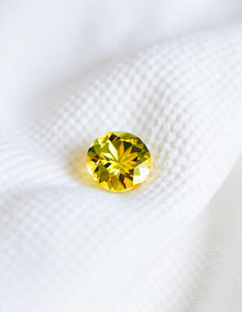 6 Carat Yellow Topaz stone