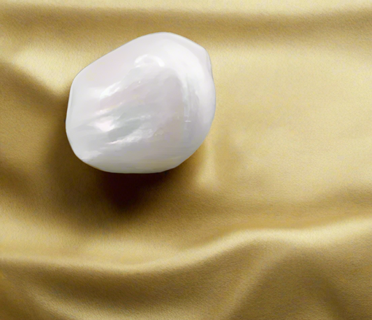 7 Carat Keshi Pearl