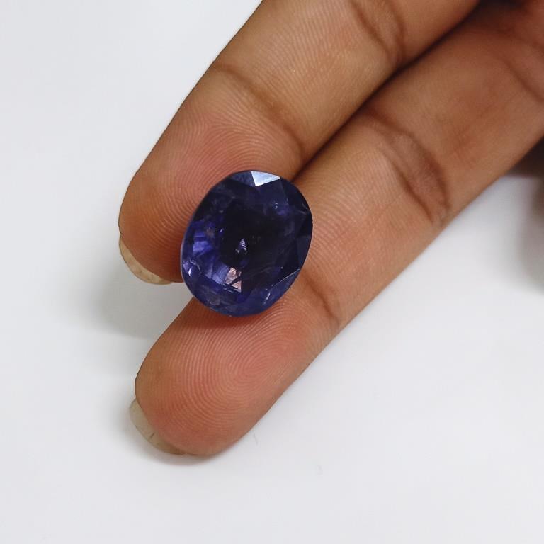 8 Carat Iolite Stone | 8 Carat Neeli