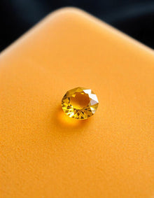 8 Carat Yellow Citrine stone