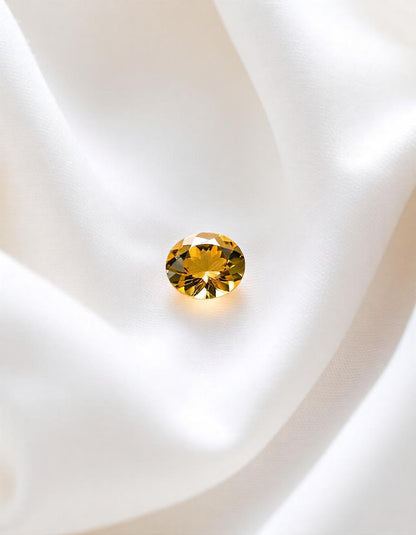 8 Carat Yellow Topaz stone