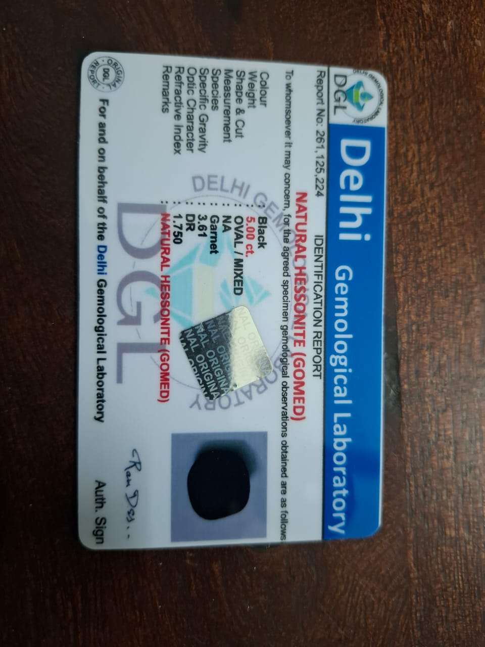 Black Gomed Certificate - 5 Carat