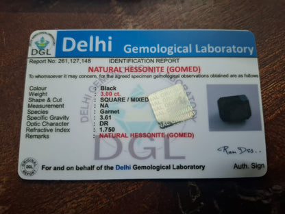 Black Gomed stone | Black Hessonite | 3 Carat | Certificate 