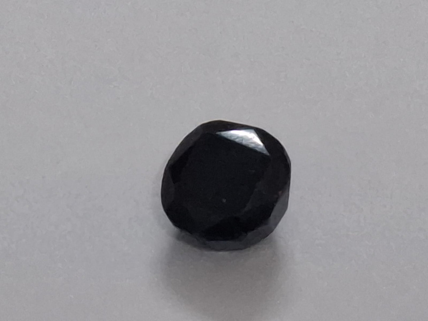 Black Gomed stone | Black Hessonite | 4.25 Ratti 