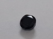 Black Gomed stone | Black Hessonite | 4.25 Ratti 