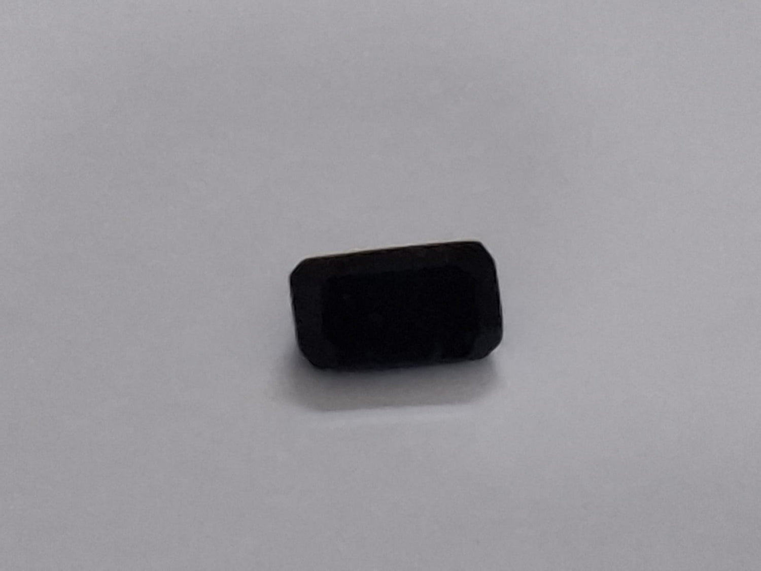 Black Gomed stone | Black Hessonite | 6 Ratti 