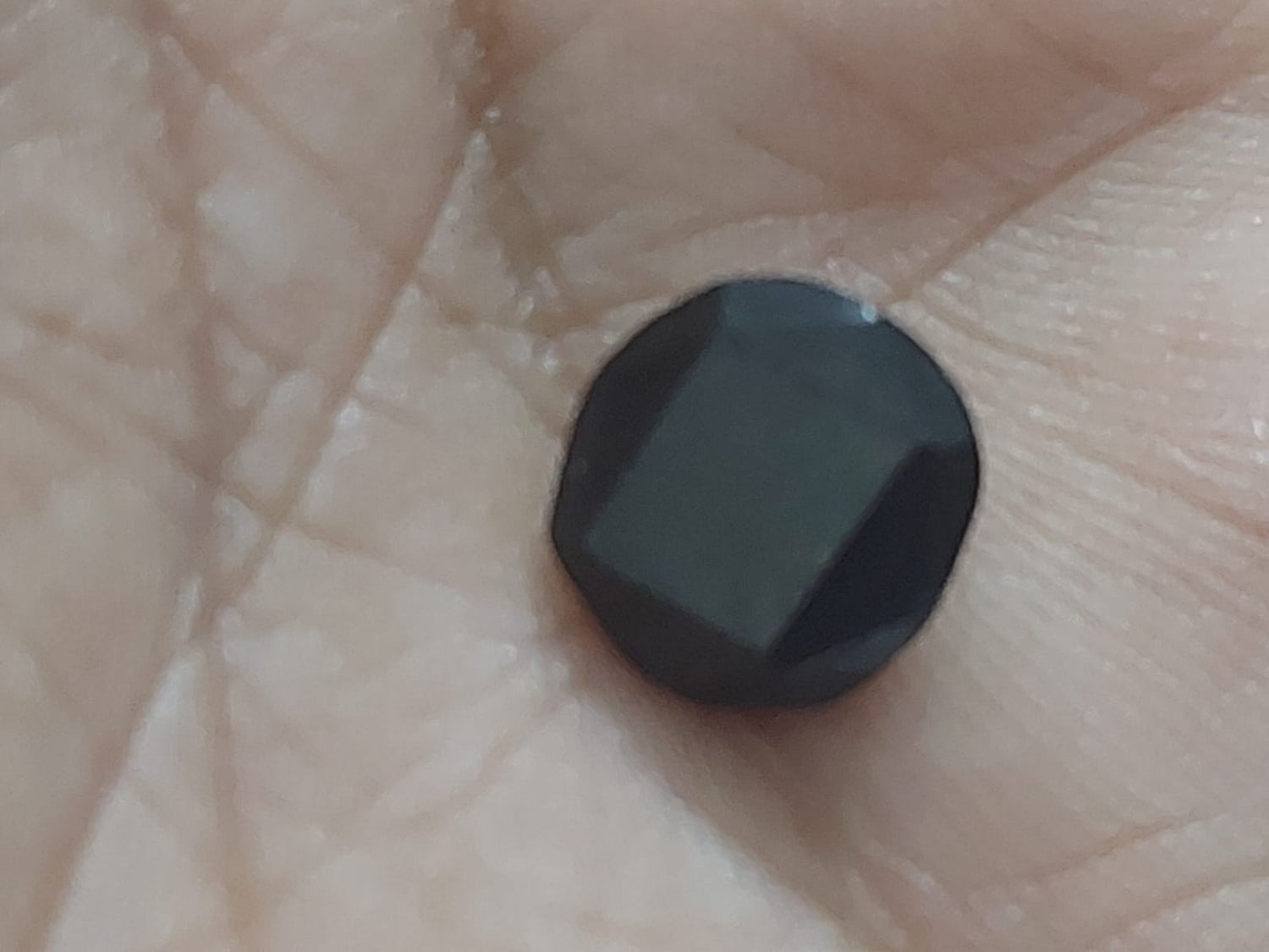 Black Gomed stone | Black Hessonite | 7 Carat 