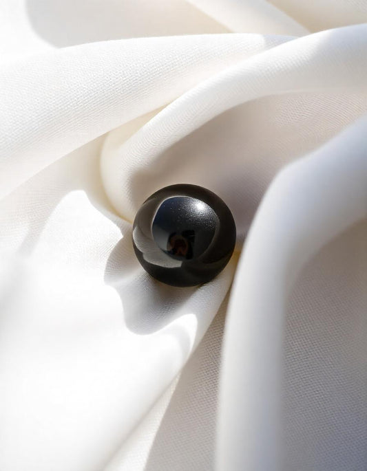 Black Pearl stone - 4 ratti