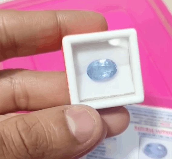 Blue Sapphire | Neelam stone | Ceylon (Sri lanka) | 7 carat 