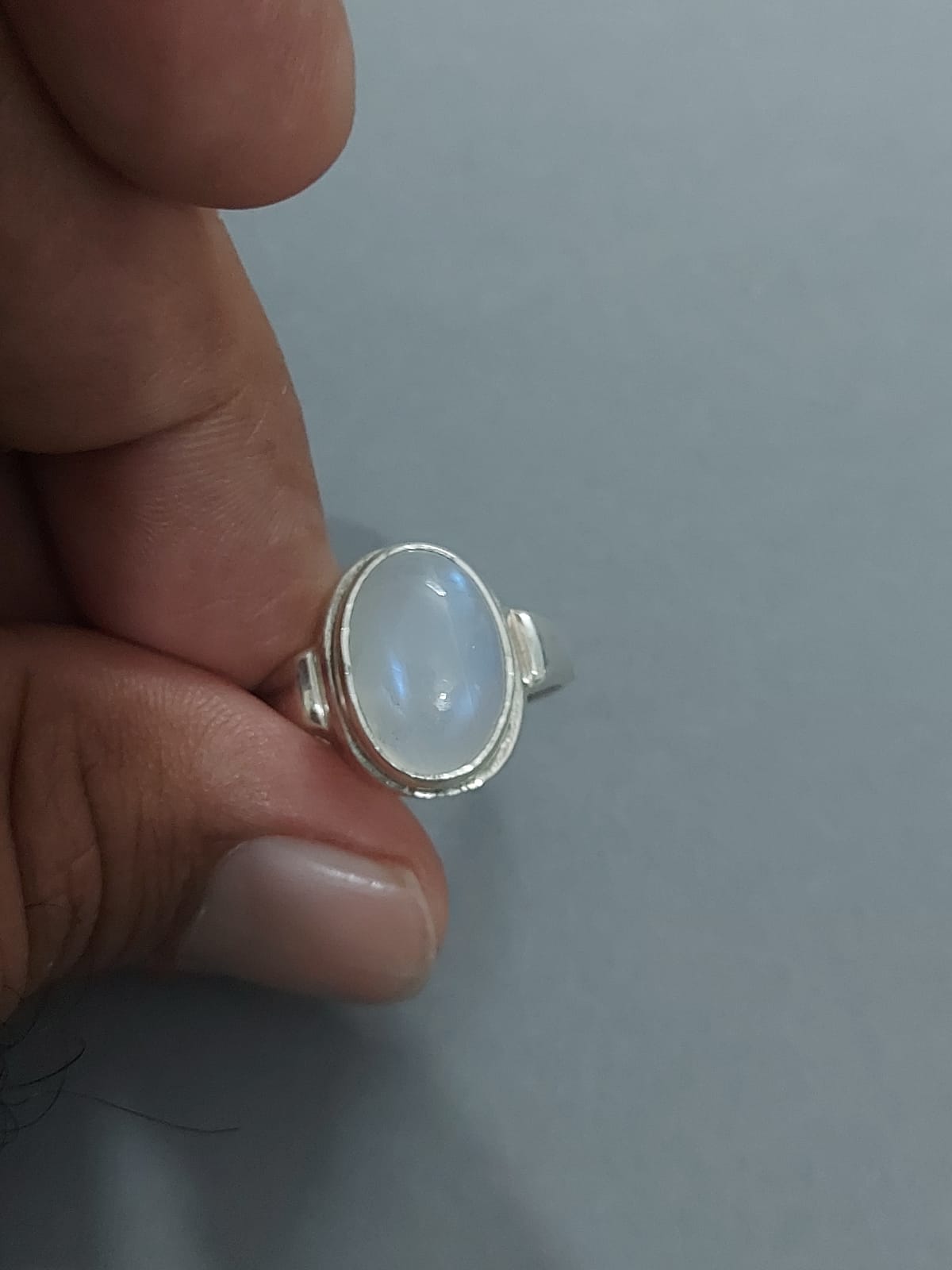 Moonstone Ring With Certificate Gemstone ring – Vedic Crystals