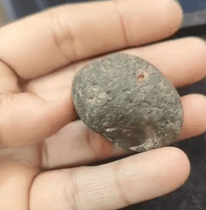 Chintamani Stone | 254 Carat 