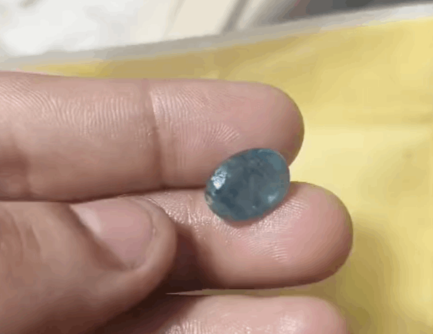 Emerald stone | Panna stone | 4 carat | Zambia