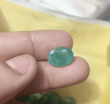 Emerald stone | Panna stone | 5 carat | Zambia