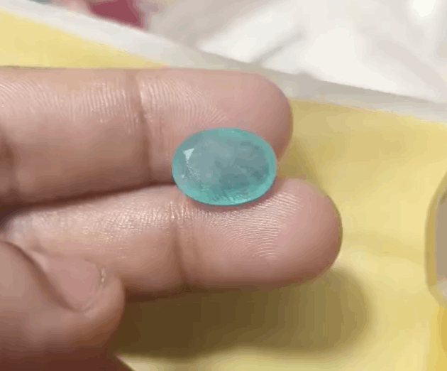 Emerald stone | Panna stone | 7.25 ratti | Zambia