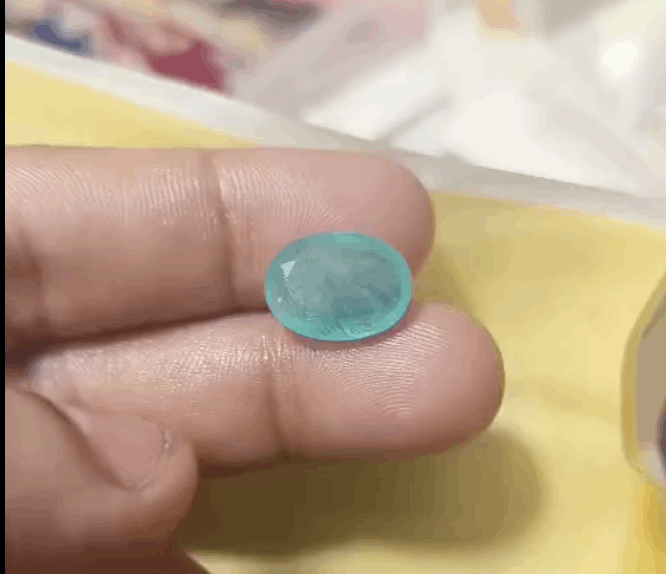 Emerald stone | Panna stone | 8 carat | Zambia