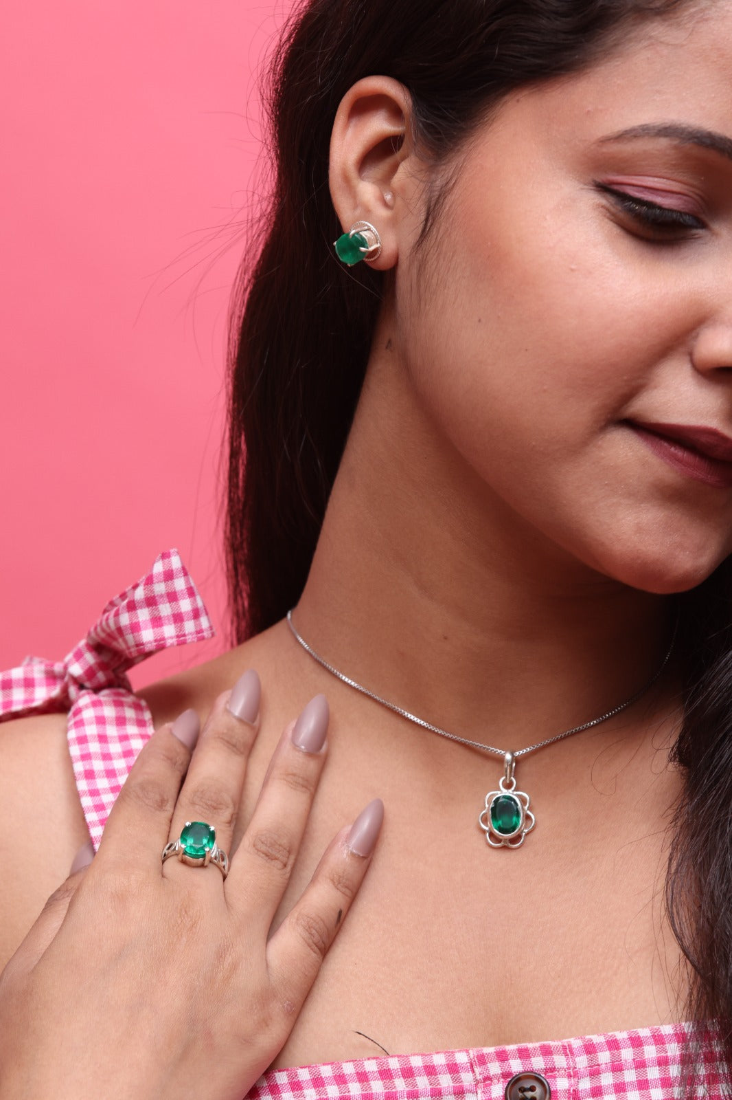 Emerald stone - Low res