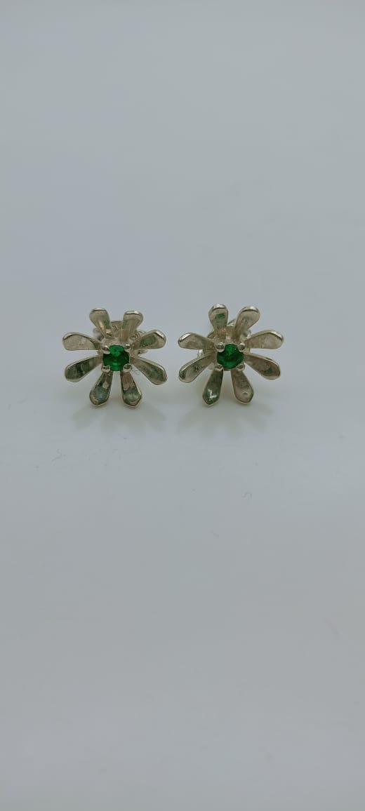 Emerald stone earrings