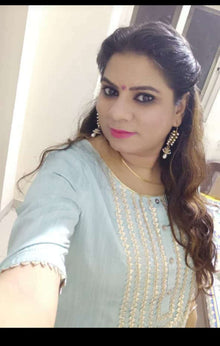 Expert Tarot Reader, Numerologist – Sonia Sharma | Mumbai