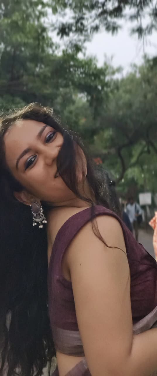 Expert Intuitive Tarot Reader – Aliva Chatterjee | Kolkata