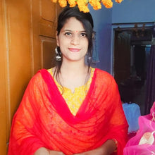 Expert Tarot Reader & Astrologer – Aayushi Shrivastava | Jabalpur