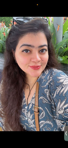  Expert Tarot Reader  – Lakeisha Sharma | Pune