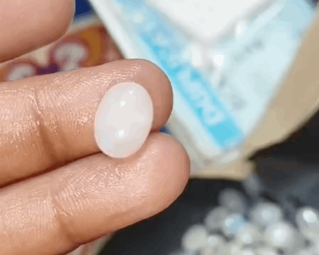 Moonstone | Chandramani stone | 4.25 ratti 