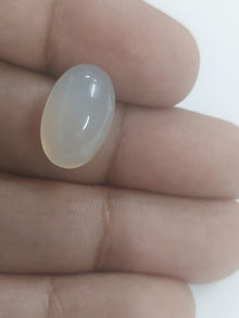 Moonstone | Chandramani stone | 8 Carat 