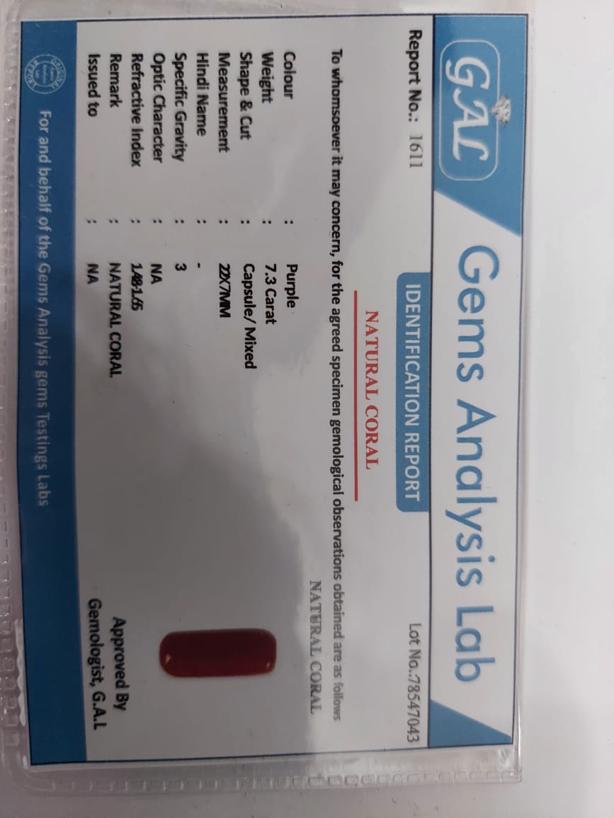 Red coral stone - 7.3 carat